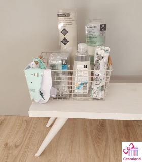 Cesta biberón de paseo. Canastilla para bebés.