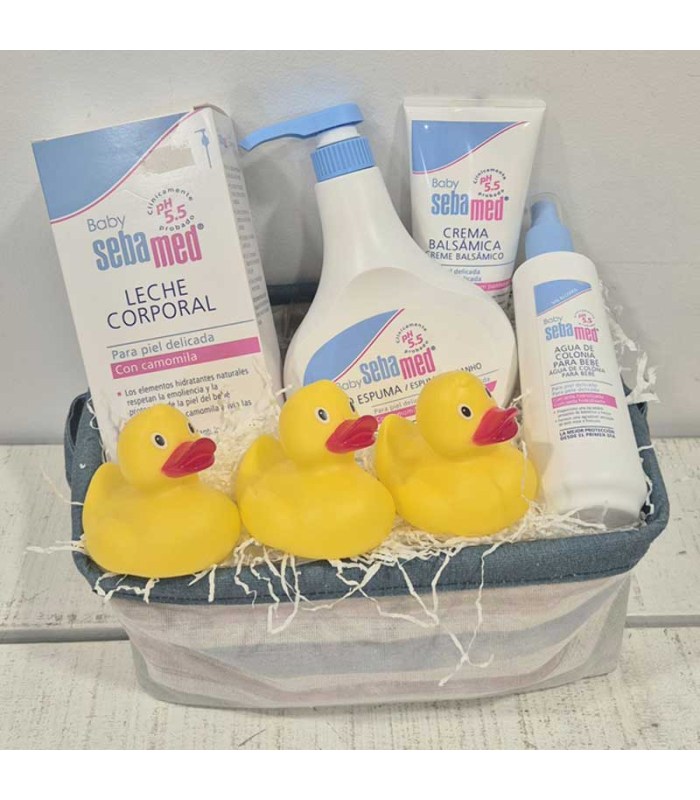 Cesta MAMÁ PATA sebamed. Canastilla para bebés y niños.